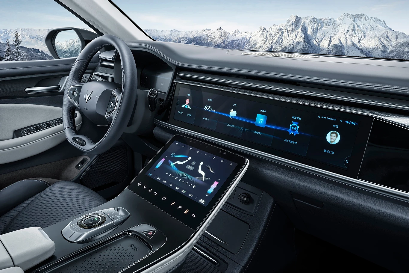 Arcfox Alpha T. Fotele elektrycznego SUV-a dysponują m.in. 12-kierunkowym zakresem regulacji Arcfox Alpha T. Fotele elektrycznego SUV-a dysponują m.in. 12-kierunkowym zakresem regulacji