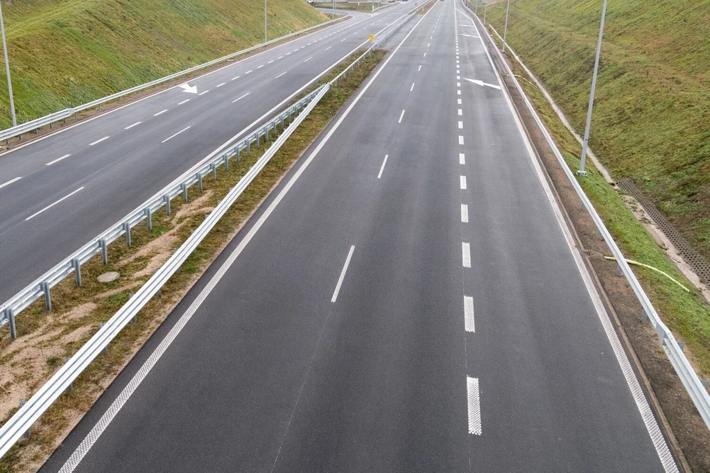 Dopuszczalna prędkość na drodze ekspresowej to nie zawsze 120 km/h.