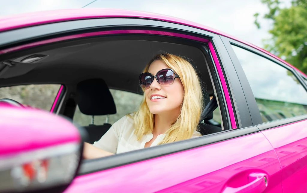 Kobiety spod tych znaków zodiaku radzą sobie najlepiej za kierownicą