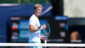 Polak bliski perfekcji, 6:1, 6:2. Debiut na Roland Garros już blisko