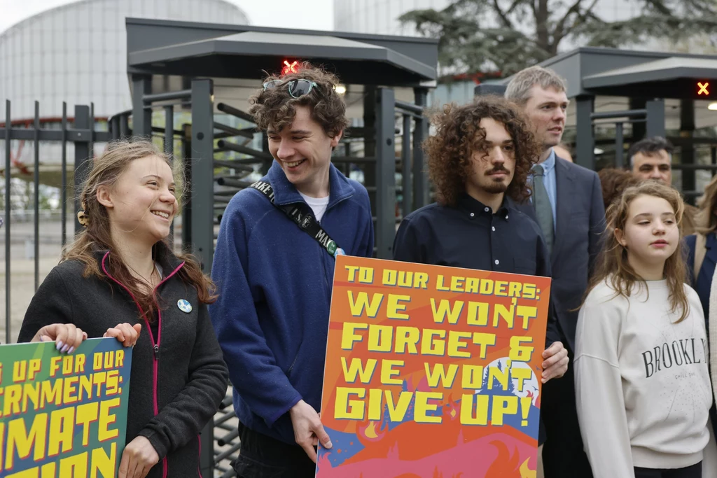 Decyzja sądu spotkała się z uznaniem młodych działaczy klimatycznych