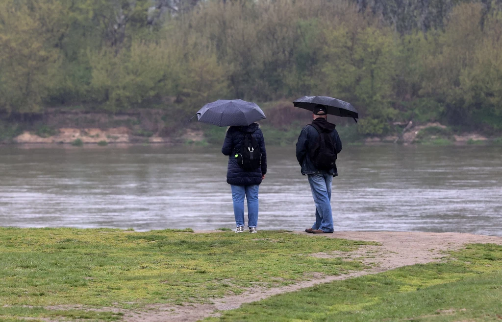 Pogoda na majówkę 2024 może nas rozczarować. Według prognoz długoterminowych może być chłodniej i bardziej deszczowo niż zwykle o tej porze roku Pogoda na majówkę 2024 może nas rozczarować. Według prognoz długoterminowych może być chłodniej i bardziej deszczowo niż zwykle o tej porze roku