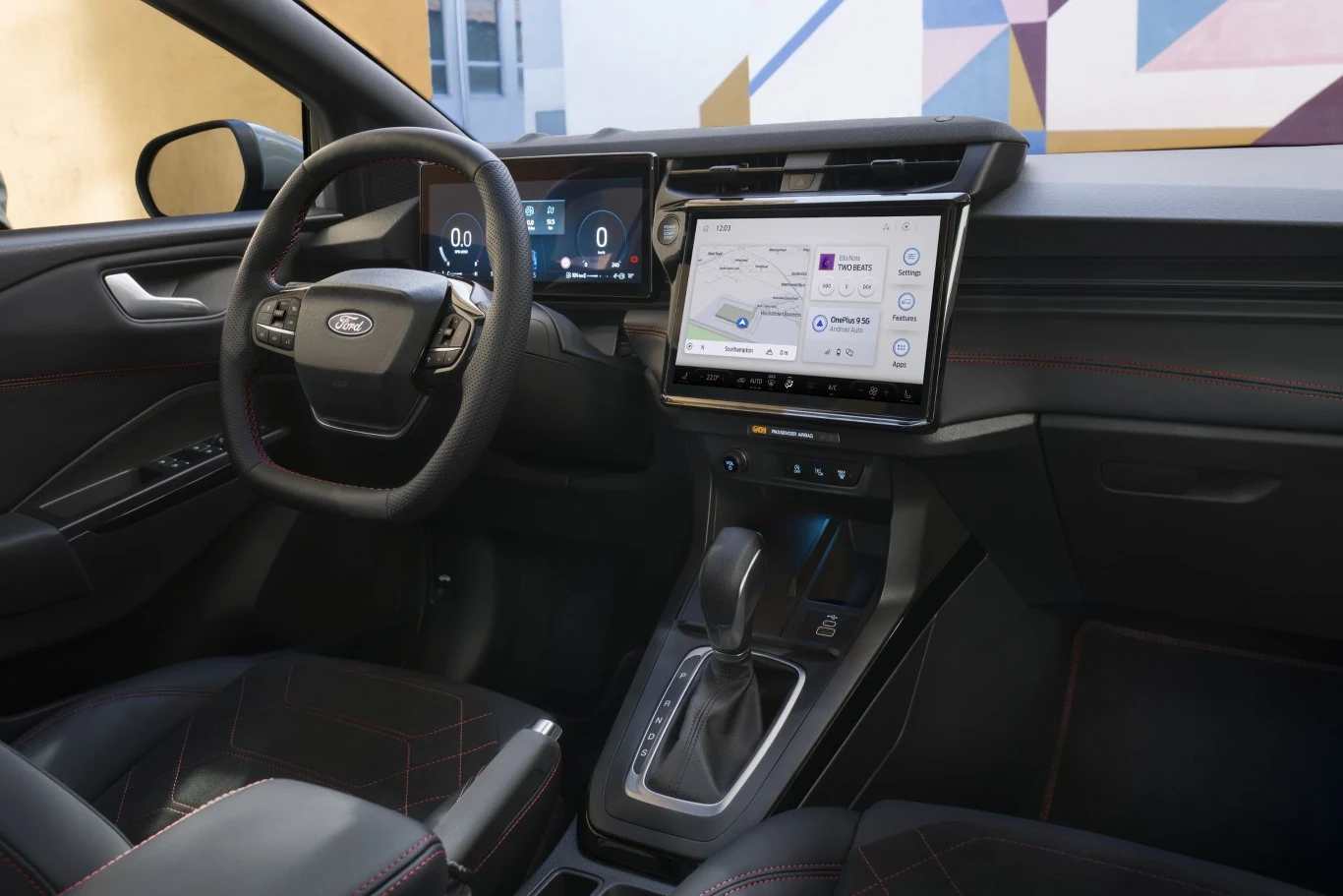 Ford Puma dostępny jest w czterech odmianach wyposażenia: Titanium, ST-Line, ST-Line X oraz ST.