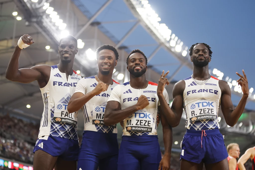 Mouhamadou Fall z reprezentacją Francji w sprincie podczas Mistrzostw Świata 2023 w Budapeszcie Mouhamadou Fall z reprezentacją Francji w sprincie podczas Mistrzostw Świata 2023 w Budapeszcie