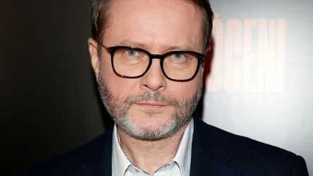 Artur Żmijewski