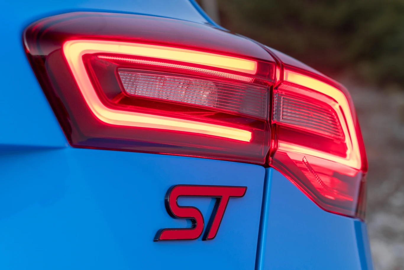 Ford Focus ST Edition. To ostatni taki sportowiec spod znaku niebieskiego owalu. Ford Focus ST Edition. To ostatni taki sportowiec spod znaku niebieskiego owalu.