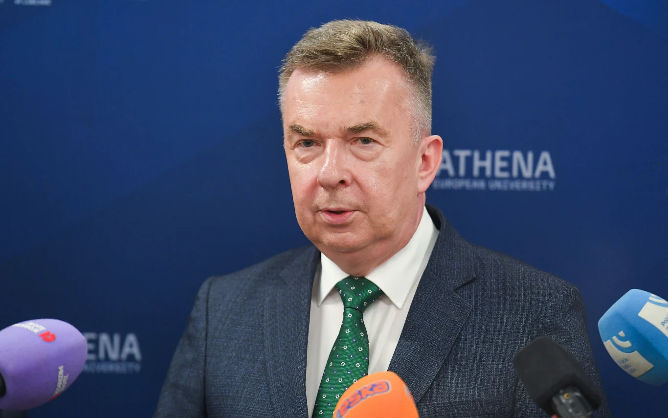 Minister nauki i szkolnictwa wyższego Dariusz Wieczorek może zamknąć niektóre kierunki medyczne Minister nauki i szkolnictwa wyższego Dariusz Wieczorek może zamknąć niektóre kierunki medyczne