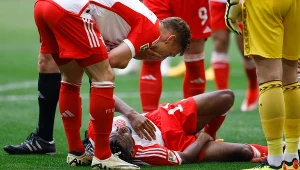 Kingsley Coman nie dotrwał do końca meczu z Koeln