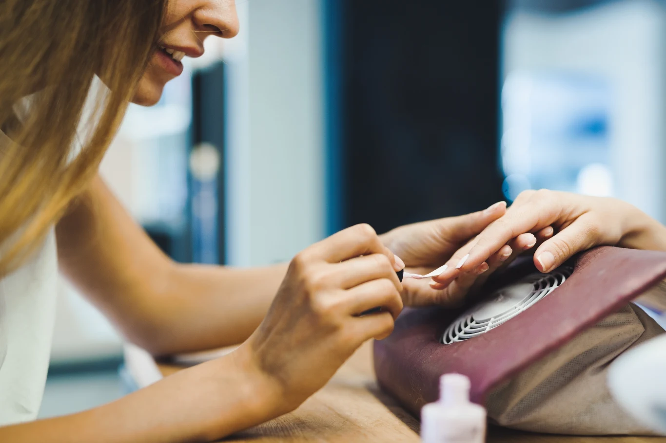 Jakie wzory rządzą na paznokciach tej wiosny?