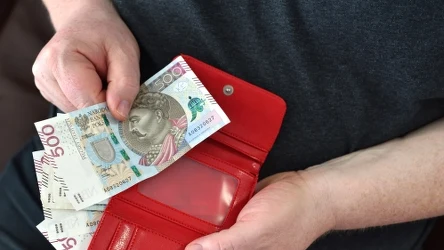 Lepiej nie wydawaj banknotów, które mają ósemki w numerze seryjnym