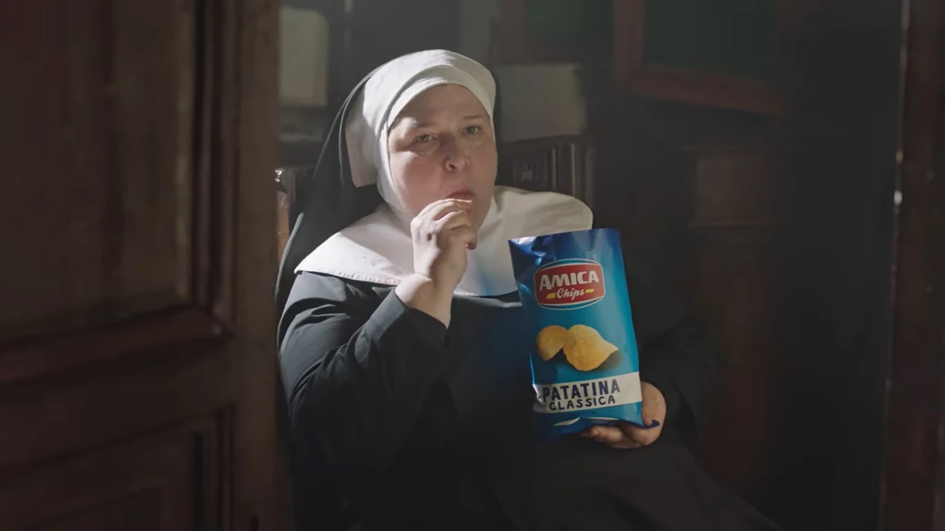 Reklama chipsów włoskiej marki Amica Chips
