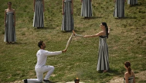 Ogień olimpijski zapłonął w Olimpii