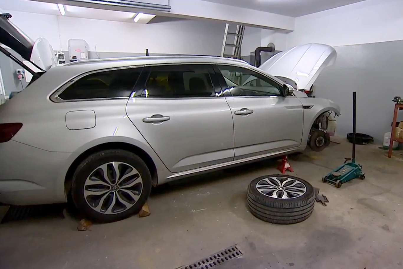 Których aut i jakich napraw nie lubią mechanicy? Których aut i jakich napraw nie lubią mechanicy?
