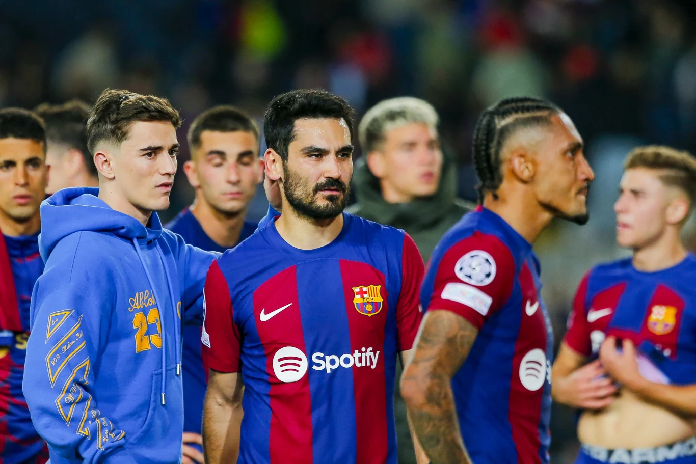 FC Barcelona przegrała z PSG i odpadła z Ligi Mistrzów FC Barcelona przegrała z PSG i odpadła z Ligi Mistrzów