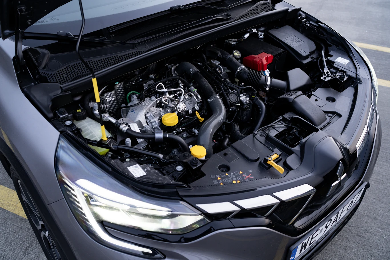 Czy można zmiennie stosować filtr paliwa w silnikach benzynowych i wysokoprężnych? Pod maską testowanego ASX-a znajdziemy silnik 1.3 z technologią hybrydową typu mild