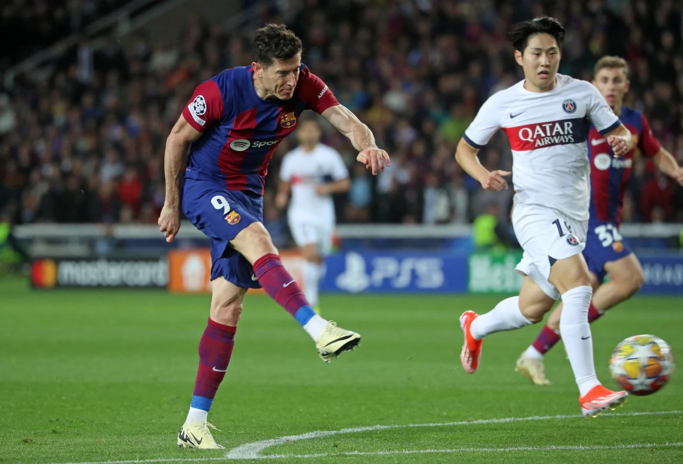 Robert Lewandowski FC Barcelona