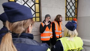 Czwarty dzień blokad w Warszawie. Aktywiści nie ustępują