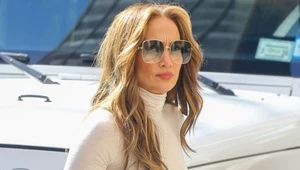 Jennifer Lopez w stylizacji "do biura". Znów zachwyciła 