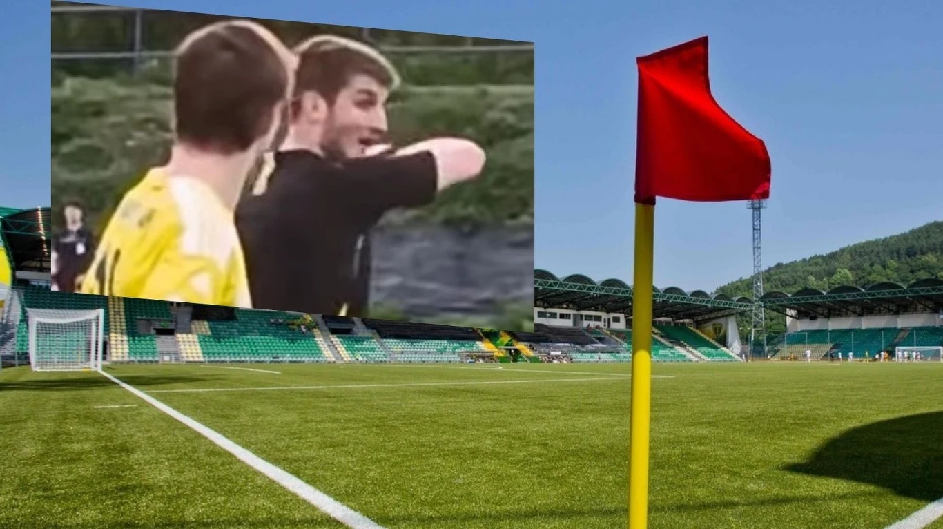 Arbiter Mateusz Jamróz spotkał się z agresją w trakcie meczu krakowskiej A-klasy (Źródło: AFP/youtube.com/@STRZELCYKRAKOW) Arbiter Mateusz Jamróz spotkał się z agresją w trakcie meczu krakowskiej A-klasy (Źródło: AFP/youtube.com/@STRZELCYKRAKOW)