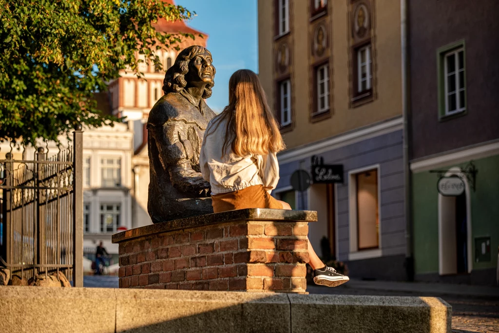 Ławeczka Mikołaja Kopernika/ Fot.Jakub Obarek 