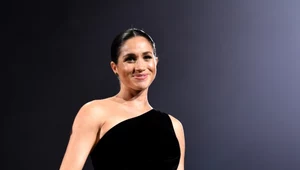 Meghan Markle zaszalała? Odkryła zupełnie plecy w tej kreacji