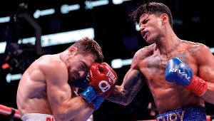 Ryan Garcia (z prawej) tutaj podczas walki z Oscarem Duartem