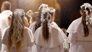 Szukasz prezentu na komunię dla dziewczynki? To prawdziwy strzał w 10