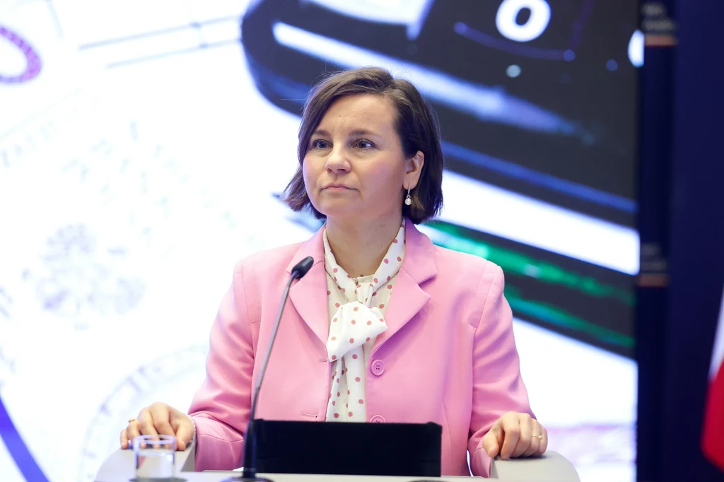 Umowa społecznej ws. górnictwa to zobowiązanie, którego "nie można wyrzucić do kosza" - uważa wiceszefowa MKiŚ