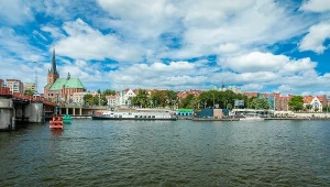 Mówią o nim "polska Wenecja". Ma wiele do zaoferowania, a turystów jak na lekarstwo