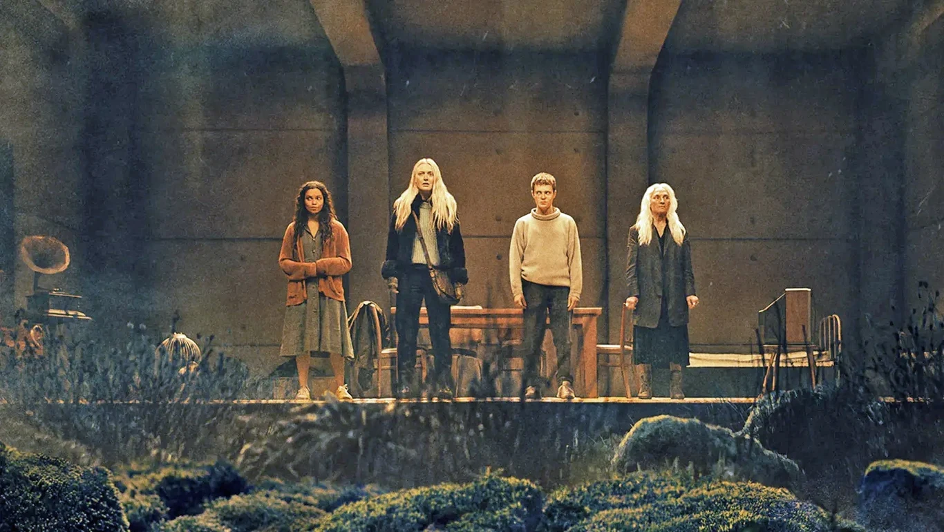 "The Watchers" "The Watchers"