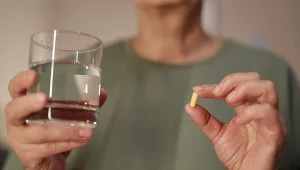 Wspierają wzrok i kości, zbijają cholesterol. Są łączone w jednej tabletce