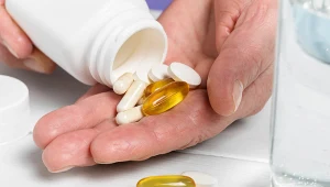 Te suplementy bierz rano przed śniadaniem. Organizm może lepiej je wchłonąć