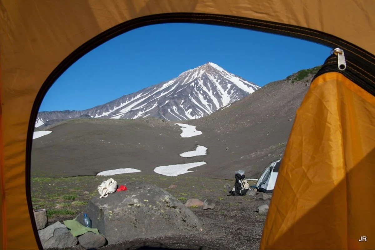 Widok z "okna" podczas wyprawy na Kamczatkę Widok z "okna" podczas wyprawy na Kamczatkę