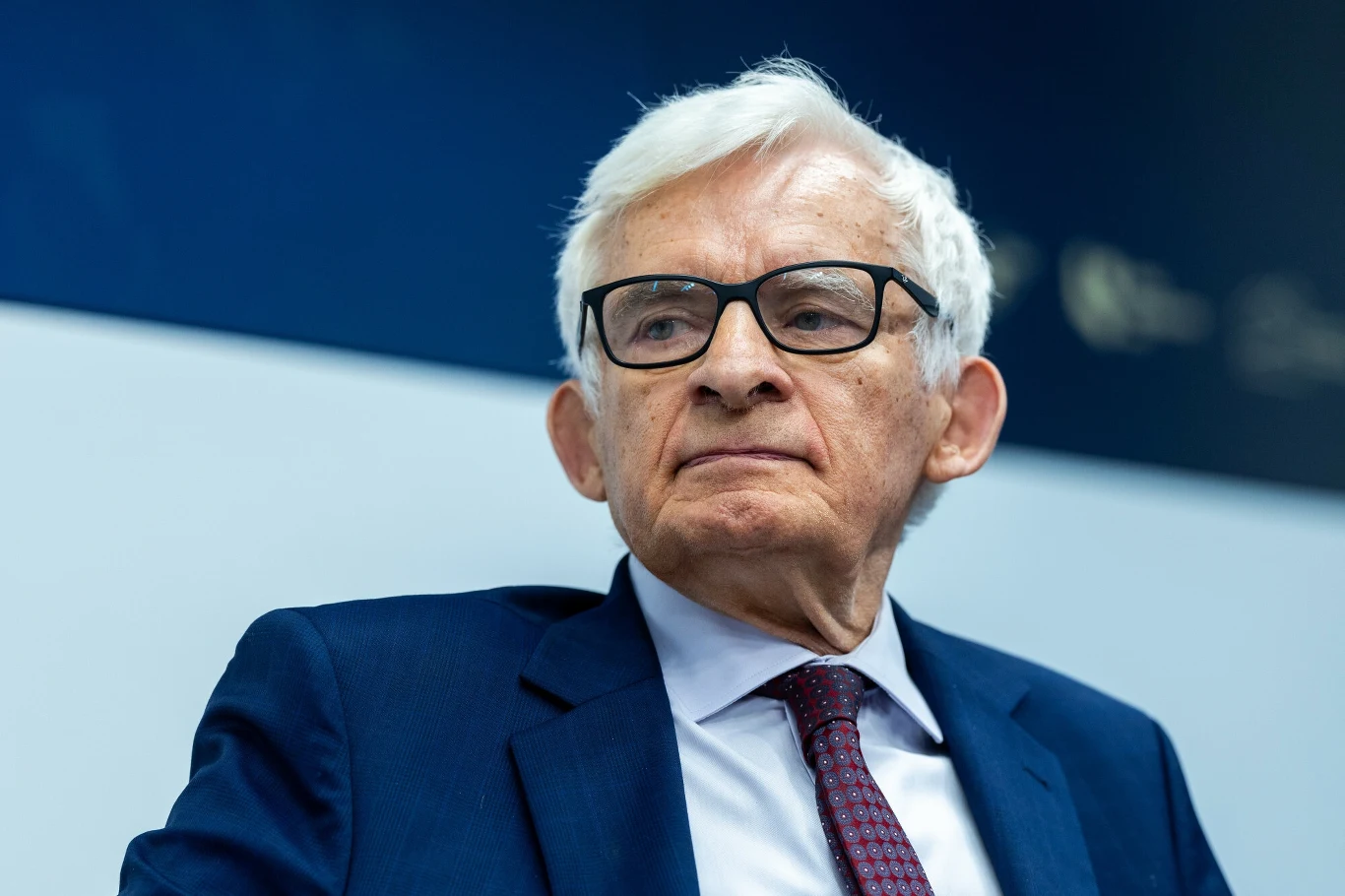 Europoseł Jerzy Buzek nie będzie startował w czerwcowych wyborach do PE Europoseł Jerzy Buzek nie będzie startował w czerwcowych wyborach do PE