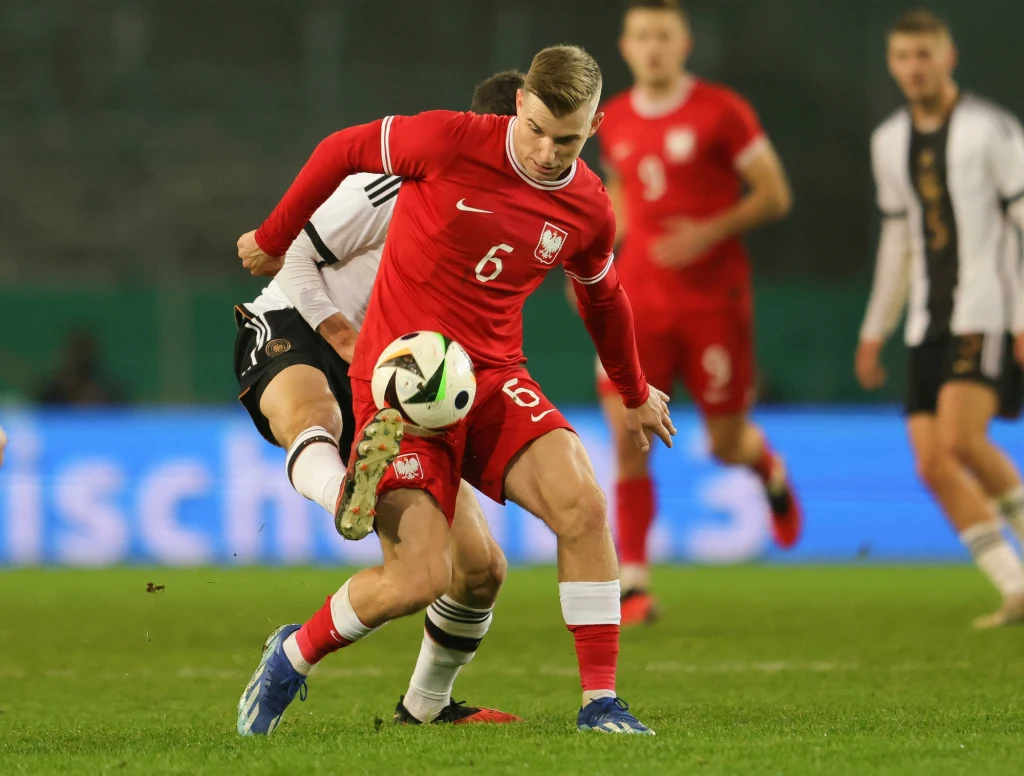 Kacper Kozłowski Kacper Kozłowski