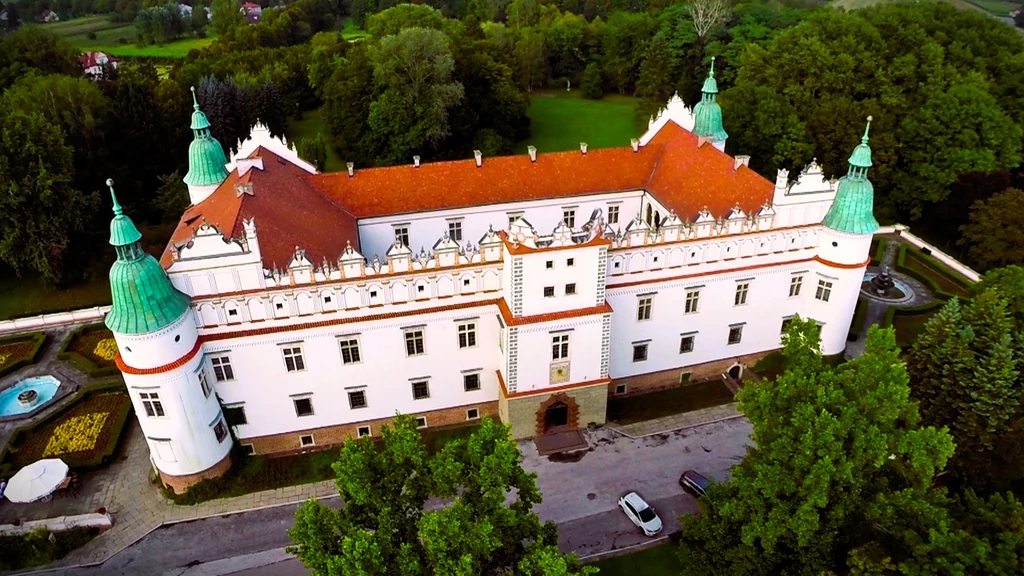 Zamek w Baranowie Sandomierskim nazywany jest Małym Wawelem.