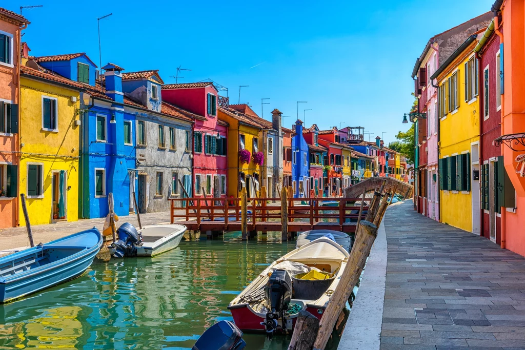 Burano to wyjątkowo kolorowa włoska wyspa