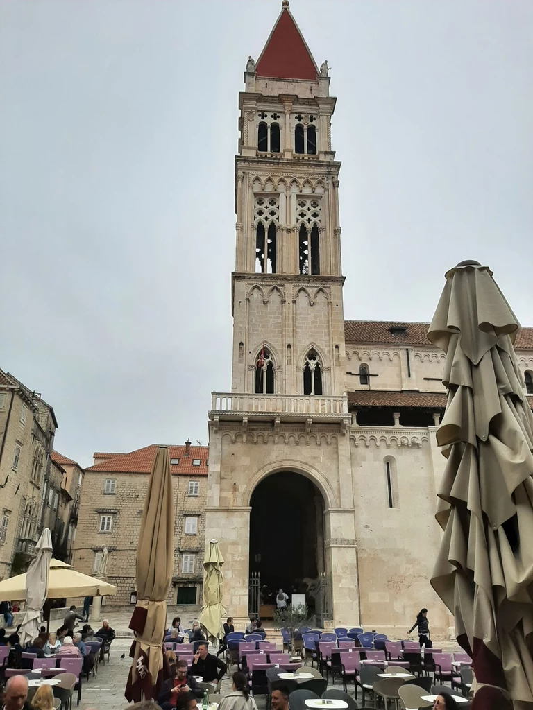 Trogir, Katedra św. Wawrzyńca