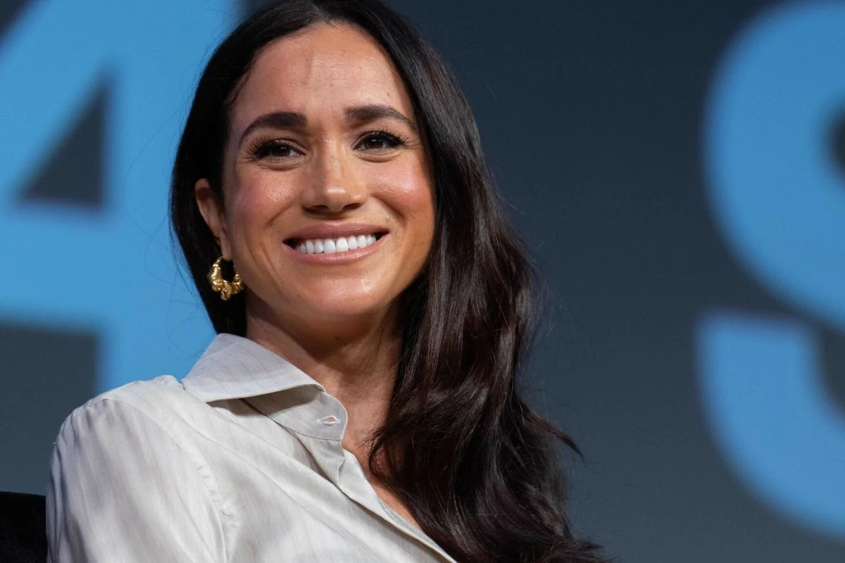 Jakie sukienki będą modne na wiosnę? Meghan Markle pokochała jeden model Jakie sukienki będą modne na wiosnę? Meghan Markle pokochała jeden model