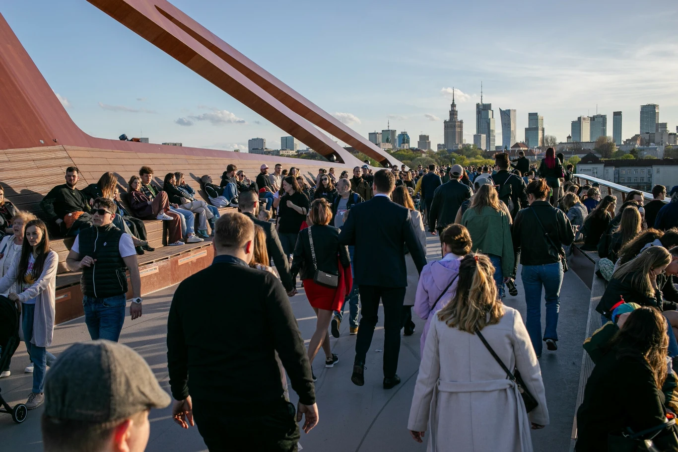 Polska gospodarka będzie rosnąć o 4 proc. przez dwa lata Polska gospodarka będzie rosnąć o 4 proc. przez dwa lata