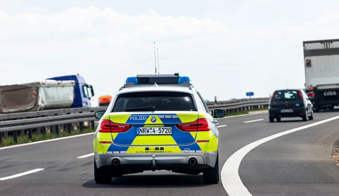 Policja jedzie przed tobą slalomem? To ważny komunikat