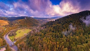 Jedziesz w Bieszczady? Zahacz o to miejsce. Nowa wieża widokowa!