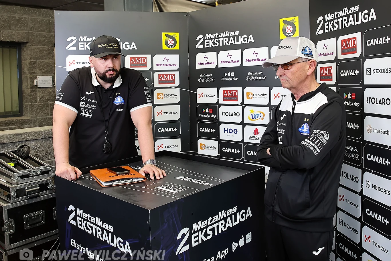 Paweł Piskorz i Stanisław Kępowicz, sztab Texom Stali Rzeszów. Paweł Piskorz i Stanisław Kępowicz, sztab Texom Stali Rzeszów.