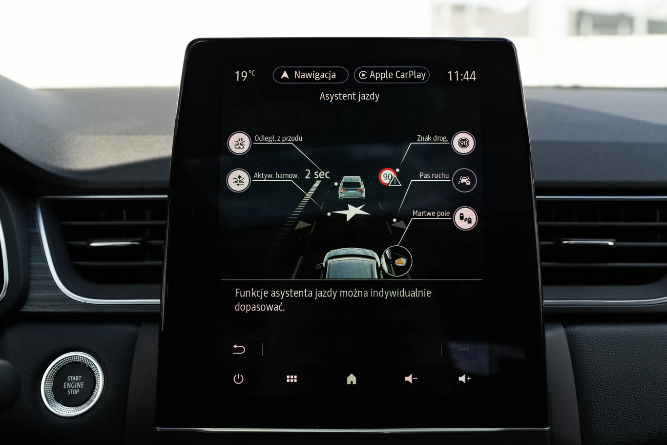 Działanie poszczególnych systemów bezpieczeństwa można dopasować do swoich preferencji Działanie poszczególnych systemów bezpieczeństwa można dopasować do swoich preferencji