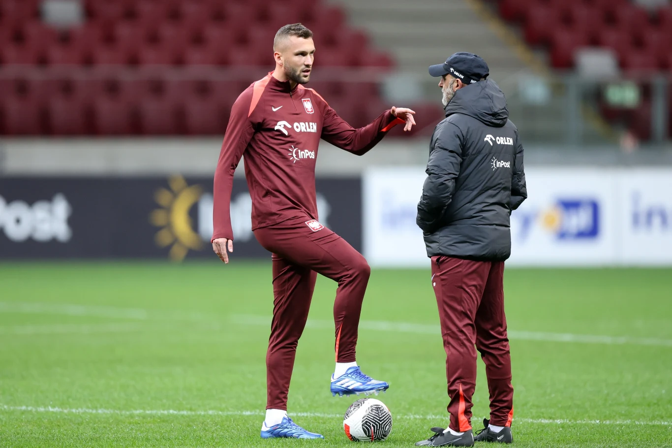 Sebastian Walukiewicz i selekcjoner Michał Probierz Sebastian Walukiewicz i selekcjoner Michał Probierz