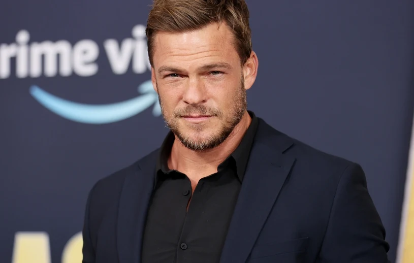 Alan Ritchson Alan Ritchson