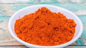 Pieprz cayenne rozgrzewa, przyspiesza spalanie tłuszczu i działa antynowotworowo