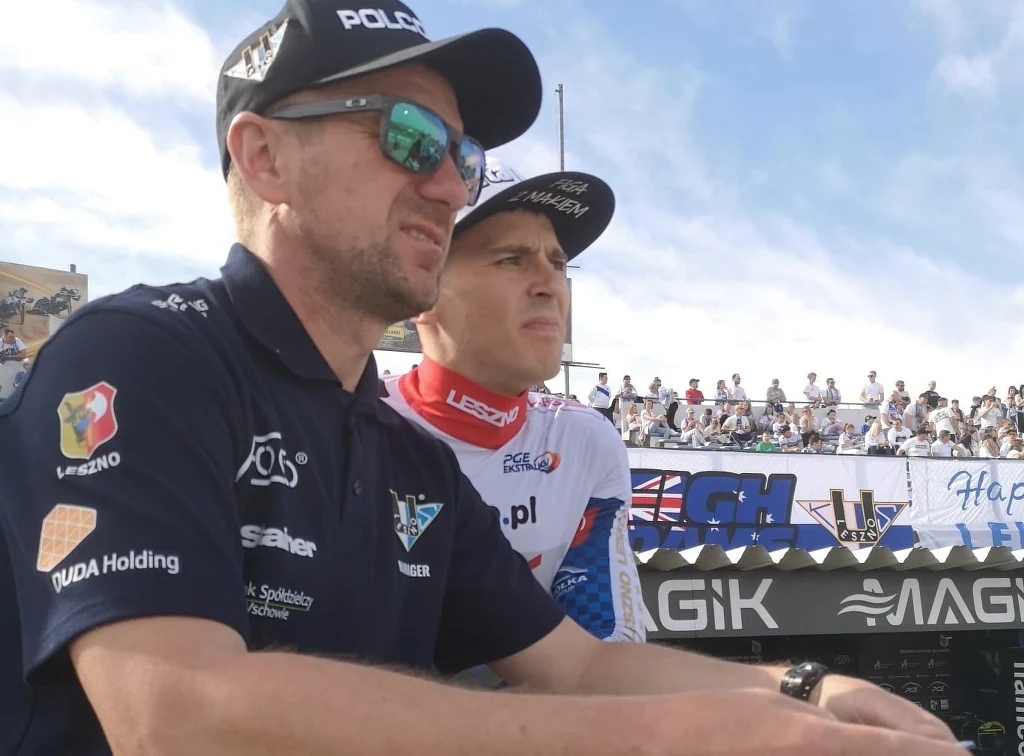 Rafał Okoniewski z Grzegorzem Zengotą. Rafał Okoniewski z Grzegorzem Zengotą.