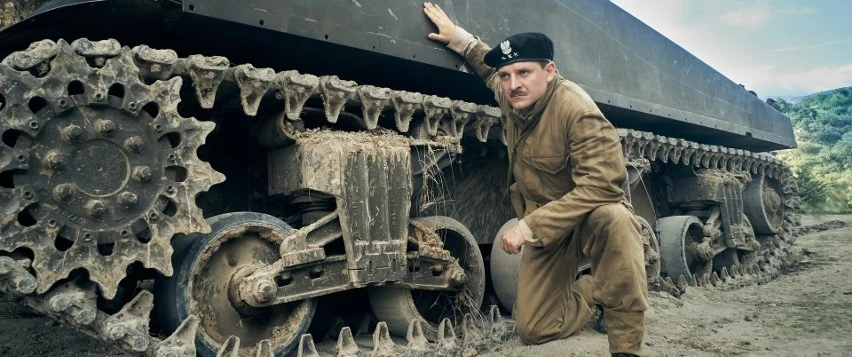 Kadr z filmu "Czerwone maki"