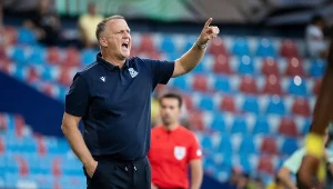 John van den Brom w czasie, gdy był trenerem Lecha Poznań
